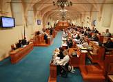 V Senátu se projednávalo schválení zákona o církev...