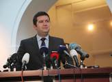 Šéf sněmovny Hamáček odmítá záměr ANO na omezení poslanecké diskuse
