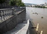 Do Česka dorazily silné bouřky, čeká se rozvodnění řek