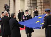 Daniel Raus: Evropská vlajka na Pražském hradě