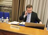 Ministr Jurečka prozradil, jaký problém hrozí v souvislosti s církevními restitucemi