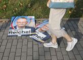 Volební kampaň v ulicích německých Drážďan. Volby ...