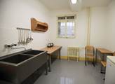 Nově rekonstruovaná kuchyňka ve vazební věznici Pr...