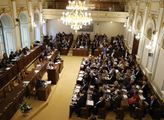 Na konci září poslanci projednají ústavní žalobu na prezidenta Zemana