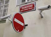 Hamáček uklidňuje: Žádný „Velký bratr“ v Praze spuštěn nebude