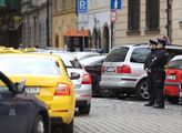 Hodinový protest řidičů čtyř pražských dispečinků ...
