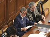 Babiš na Mělnicku převzal petici proti plánované spalovně