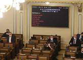 Sněmovna poslala vládní návrh zákona o státním roz...