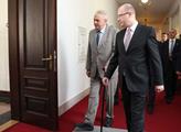 Prezident Miloš Zeman v doprovodu Bohuslava Sobotk...