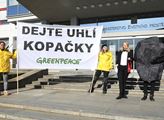 Zelená mládež si předvolává Havlíčka. Má na demonstraci vysvětlovat, proč neskončí těžba uhlí dříve
