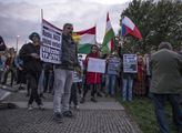 Demonstrace za solidaritu s Kurdy v Praze