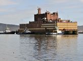 Plovoucí jaderná elektrárna připlula do Murmansku, kde do ní bude zavezeno palivo