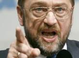 Schulz získal 100 procent hlasů na sjezdu strany. Zkritizoval Trumpa a volal po další integraci EU