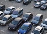 V Praze 4 dnes začaly platit parkovací zóny v nejvytíženějších oblastech