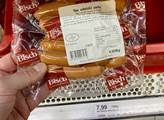 Cola za 11,99. Párky, šunka skoro zdarma. Tajemný krám v ČR