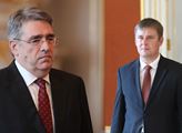 Skandál kolem ruské ambasády v Praze. Ministr Petříček zřejmě řekl něco, co neměl