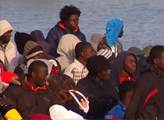 Nové informace z Calais. Uprchlíci ochabují ve snaze proniknout do Británie