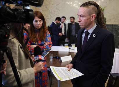 Krysa, zní mezi Piráty o ministrovi. Holec: Až odejdou z vlády, dozvíme se věci