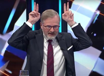 „Zbytečně to lidi naštve.“ U Fialy sází jeden příspěvek za druhým. Politolog navrhuje vyhazov