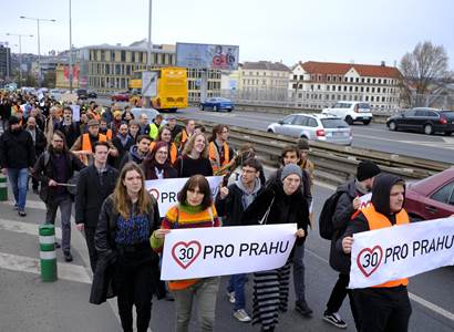 Praha prý zřídí zmocněnce pro zklidnění dopravy. Vedení města jednalo s klimatiky a slibovalo změny
