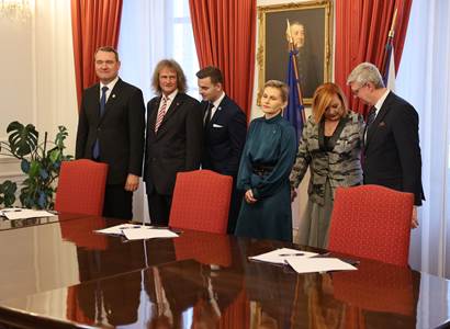 Podpis koaliční smlouvy