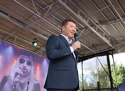 Nová vláda zlevní energie, hned od ledna. Přibližně o 10 procent, slibuje Okamura