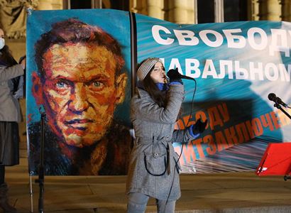 Volby v Rusku se blíží. „Bojí se,“ říká o vládě a Putinovi Navalný. Vymyslel totiž něco nového