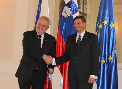 Prezident Zeman se setká se slovinským prezidentem Pahorem. Proberou situaci v Evropě