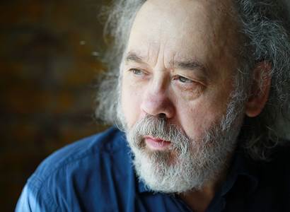 Kdo by měl být ombudsmanem? Kauzy Kramný a Diag Human. Zpověď Johna Boka