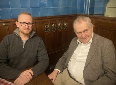 Zeman k Pavlovi a Macinkovi vytáhl nečekanou minulost