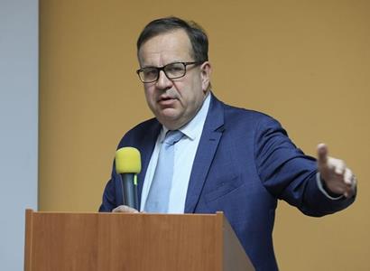 Exministr Mládek: Ze širší perspektivy je NATO mrtvé. Už nemáme páku na Rusko