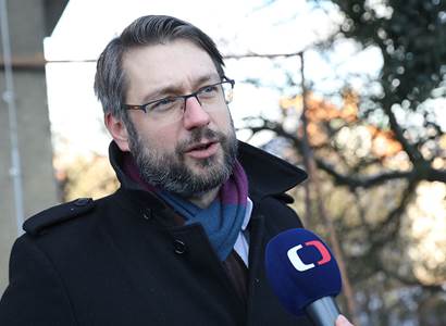 Dveře do NATO pro Ukrajinu jsou otevřené, soudí Landovský