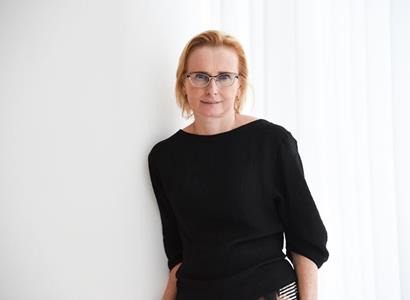 Za zlatý záchod bych také život nenasadila. Konečná k Ukrajině