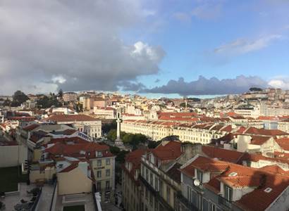 Filip Andler: Drtivé vítězství portugalských socialistů