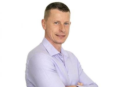 „Obětovali lidi, aby to v médiích vypadalo dobře.“ Analytik kroutí nad Ukrajinou hlavou