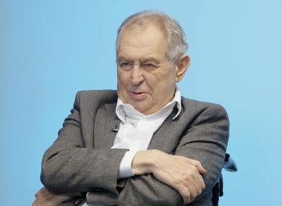 Zeman: Pavlovi sponzoři by museli sáhnout do kapsy. Až pro 400 milionů