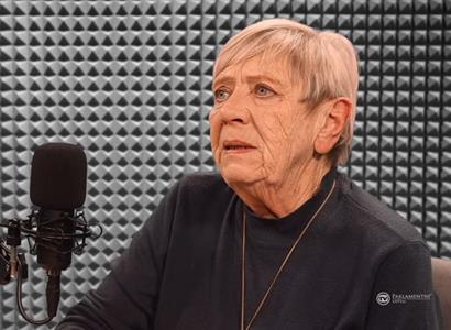 „Opozice kvičí.“ Obermaierová psala Macinkovi. Smetla herce u chvilkařů