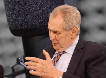 Zeman: Zrušit sjezd Sudeťáků. Odsoudit tyto české kolaboranty