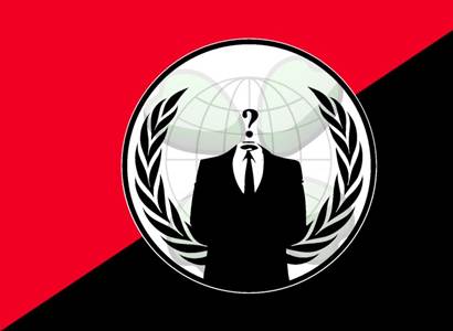 Anonymous shodili ruské weby, ovládli televize, teď zveřejnili i frekvenci komunikace ruských vojáků