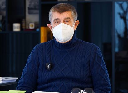 „Šílený Moravec. Snad na to nekoukáte?“ Babiš s radostí vytáhl fakta