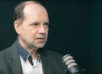 „Byl jsem zneužit těmi, co převrat připravili.“ Profesor Budil o 17. listopadu a dnešku