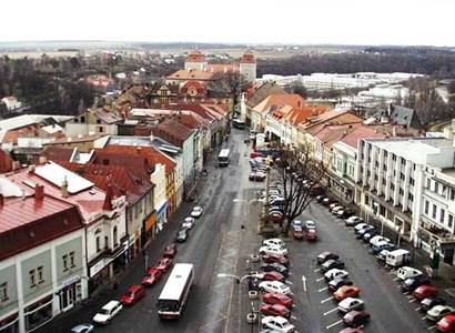 Mladá Boleslav: Policie se zaměřuje na parkování na zastávkách MHD