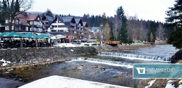 Oběd rodiny za 1 500. Je to čím dál dražší, vyslechli jsme. Špindl zachraňují cizinci