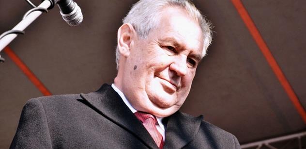 Vyznamenaný Mánek: Ministr Brabec urazil mě i prezidenta Zemana