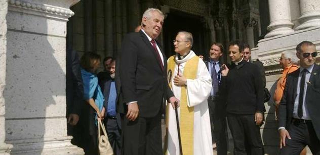 FOTO Prezident Zeman navštívil slavnou baziliku Sacré-Cour