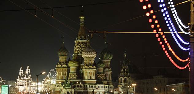 Chystá se Rusko na světovou krizi? Hromadí zlato, raketovým tempem. A další změny