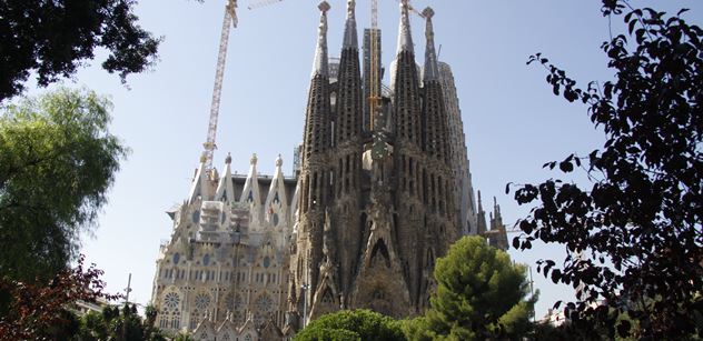 Pozor, hrozí teroristický útok autem či autobusem! USA varují turisty v Barceloně