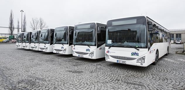 Moravskoslezský kraj: Nový autobusový dopravce na Třinecku a Jablunkovsku předvedl svůj moderní vozový park