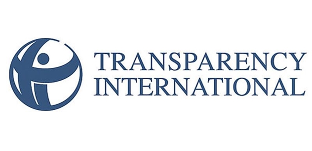 Transparency International: Téměř třetina europoslanců si přivydělává, někteří až přes 100 tisíc eur ročně