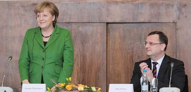 Merkelová studenty moc nezajímala. Přišli hlavně na "cirkus"